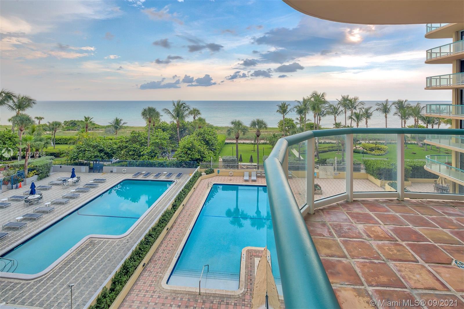 CHAMPLAIN TOWERS EAST CON - Residential