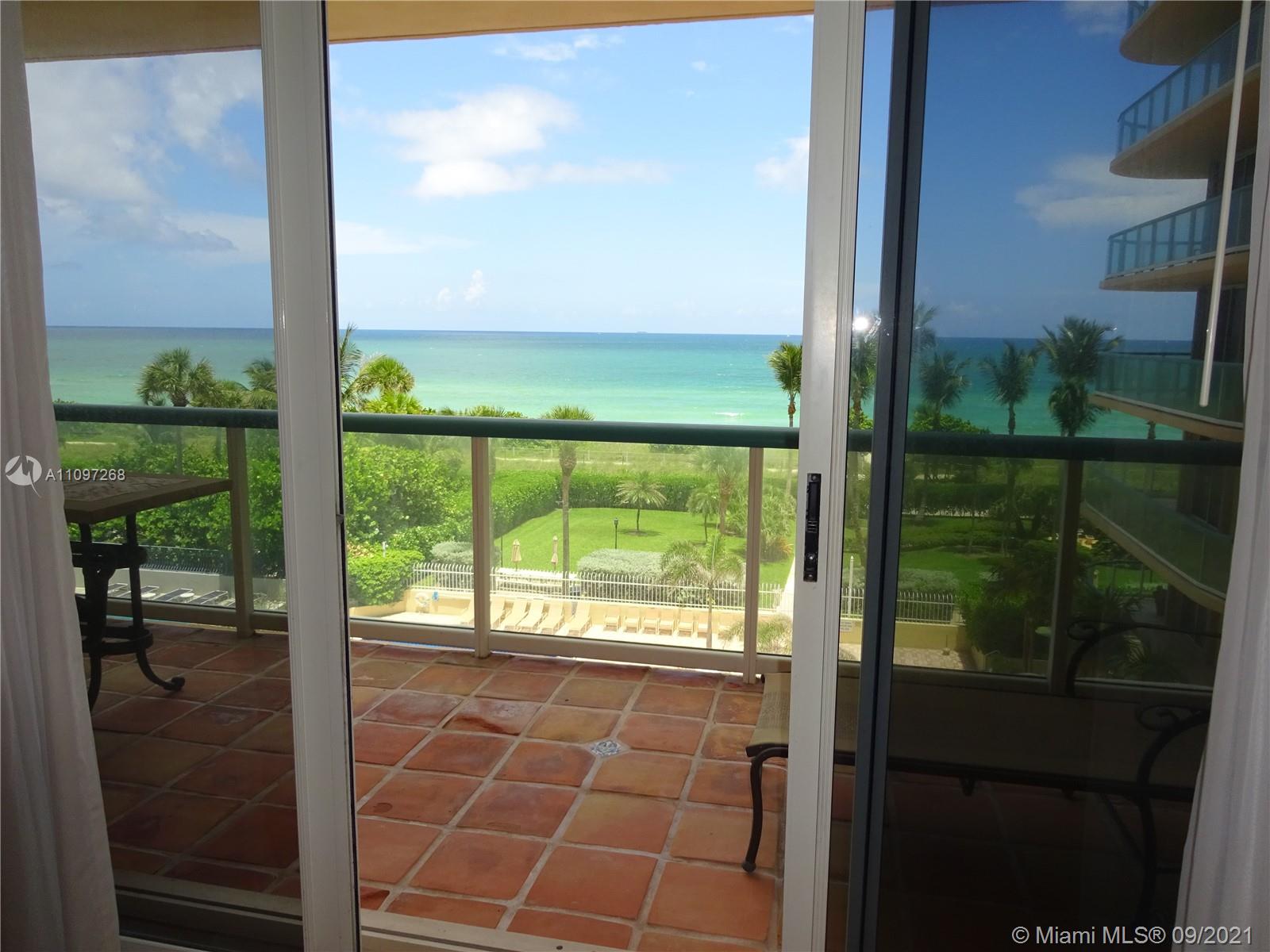 CHAMPLAIN TOWERS EAST CON - Residential