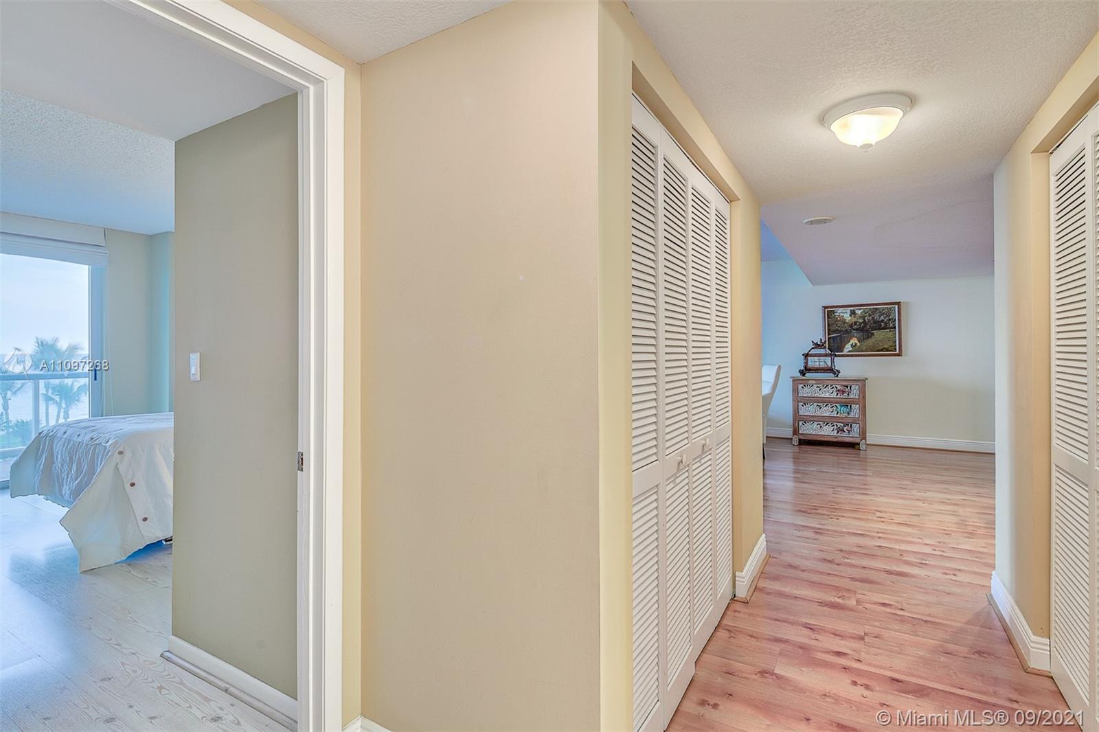 CHAMPLAIN TOWERS EAST CON - Residential