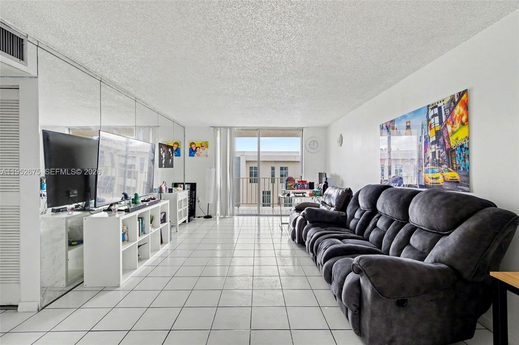 Photo of 4675 W 18th Ct #701, Hialeah, FL 33012 (MLS # A11952675)