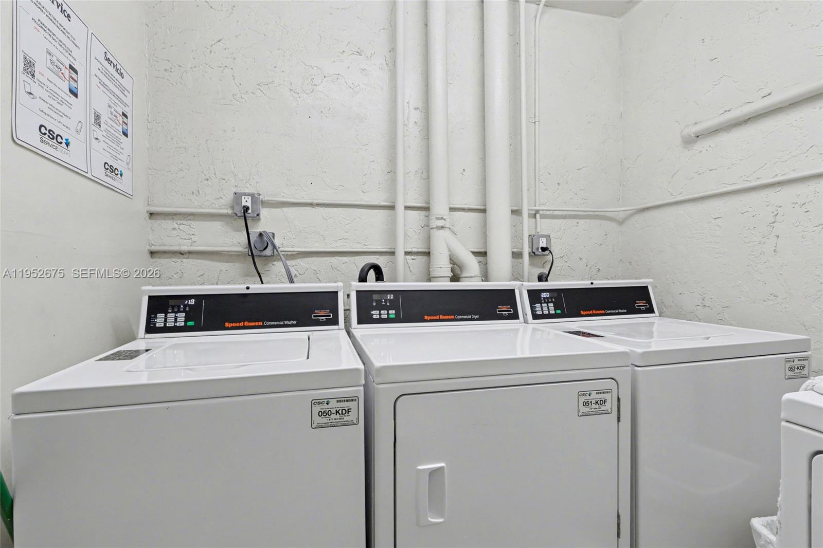 PLAZA OF WESTLAND CONDO - Residential