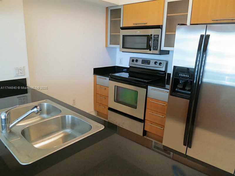 OPERA TOWER - Residential