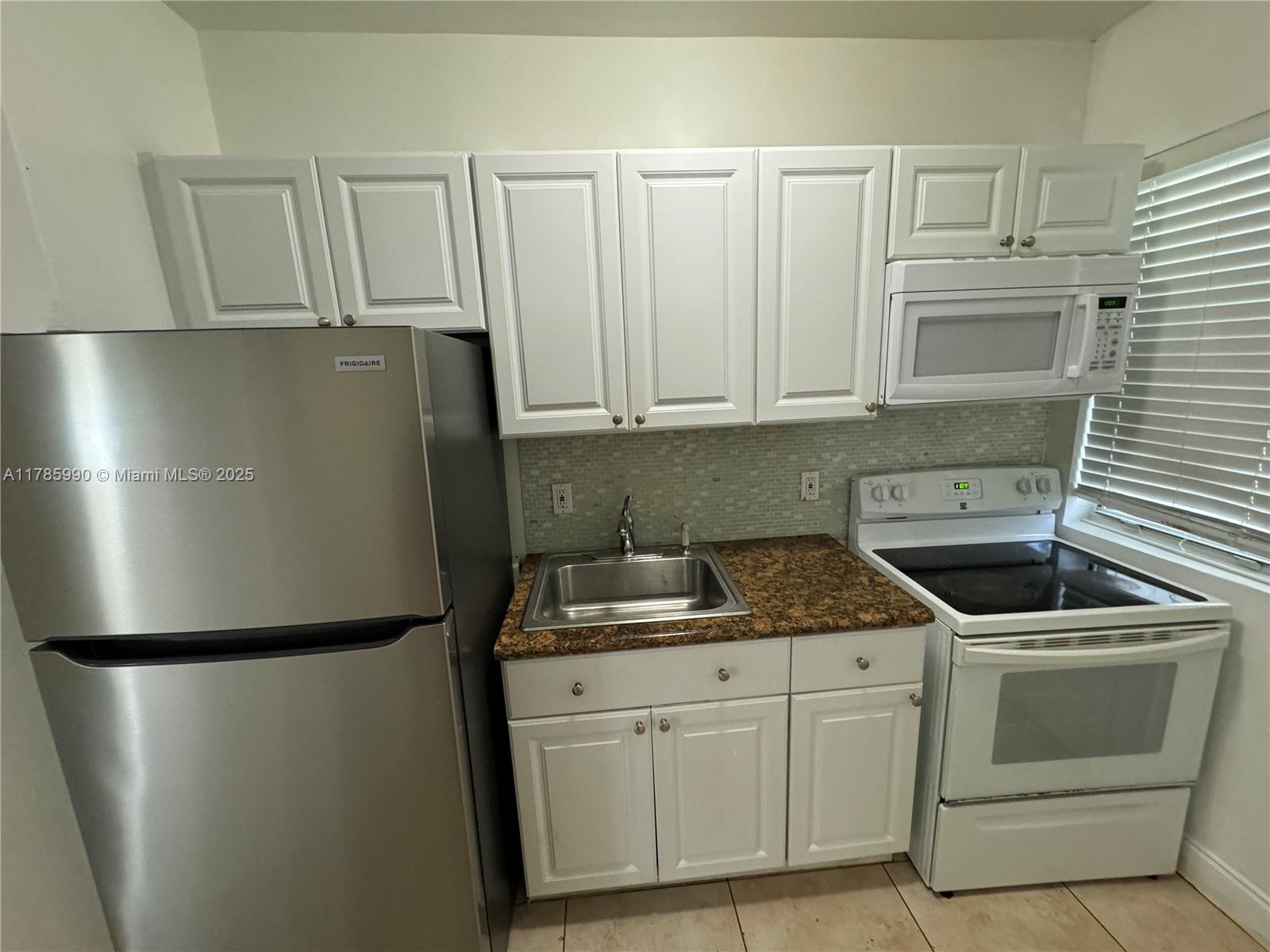 RIVER POINT CONDO - Residential