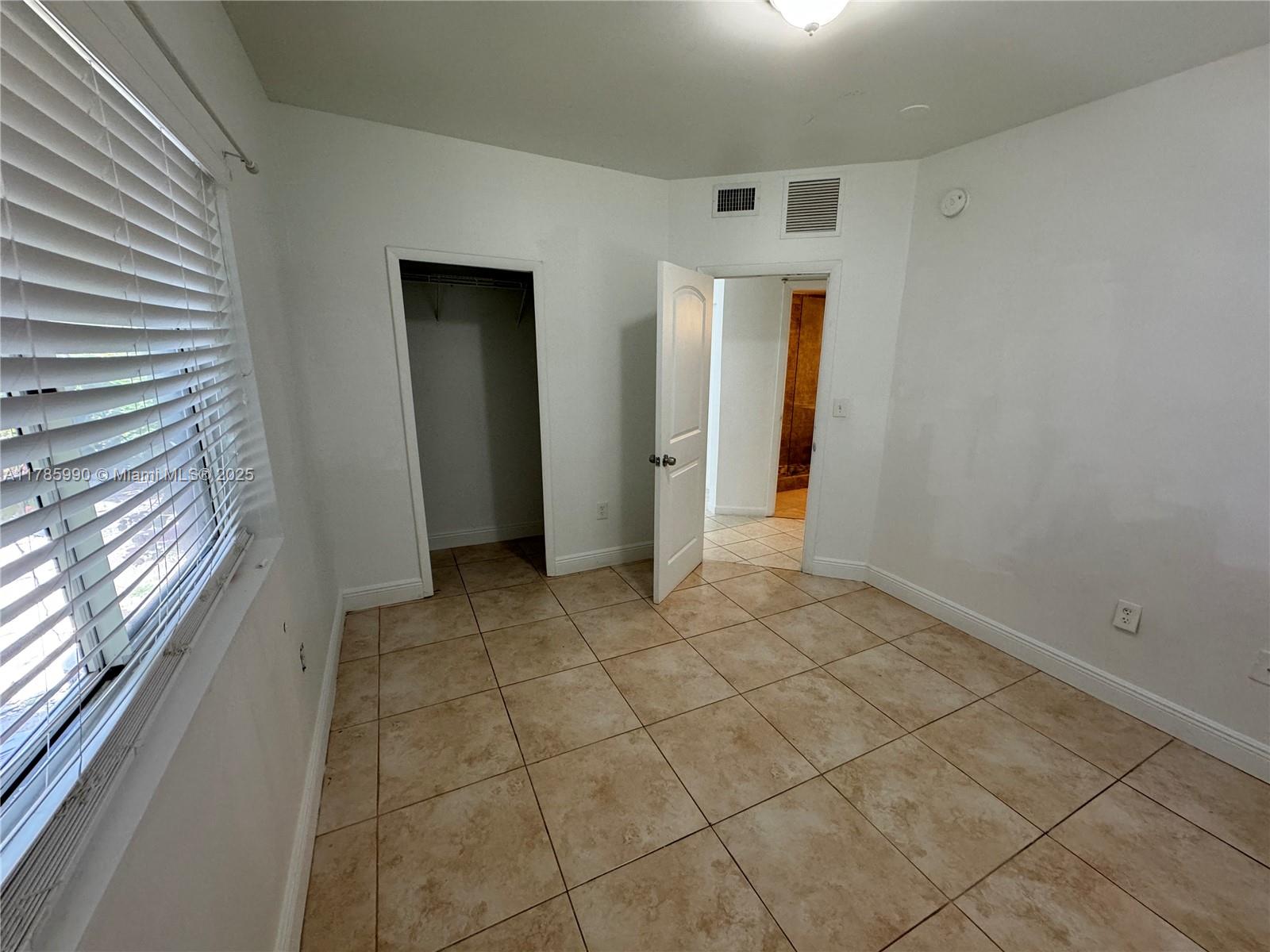 RIVER POINT CONDO - Residential