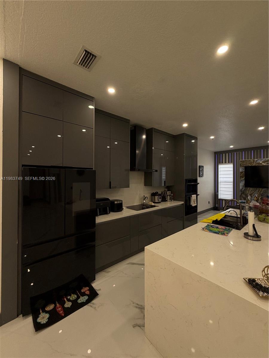 SHORES AT KEYS GATE - Residential