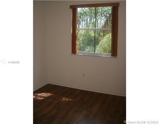 HAMPTON ISLES CONDO - Residential Lease