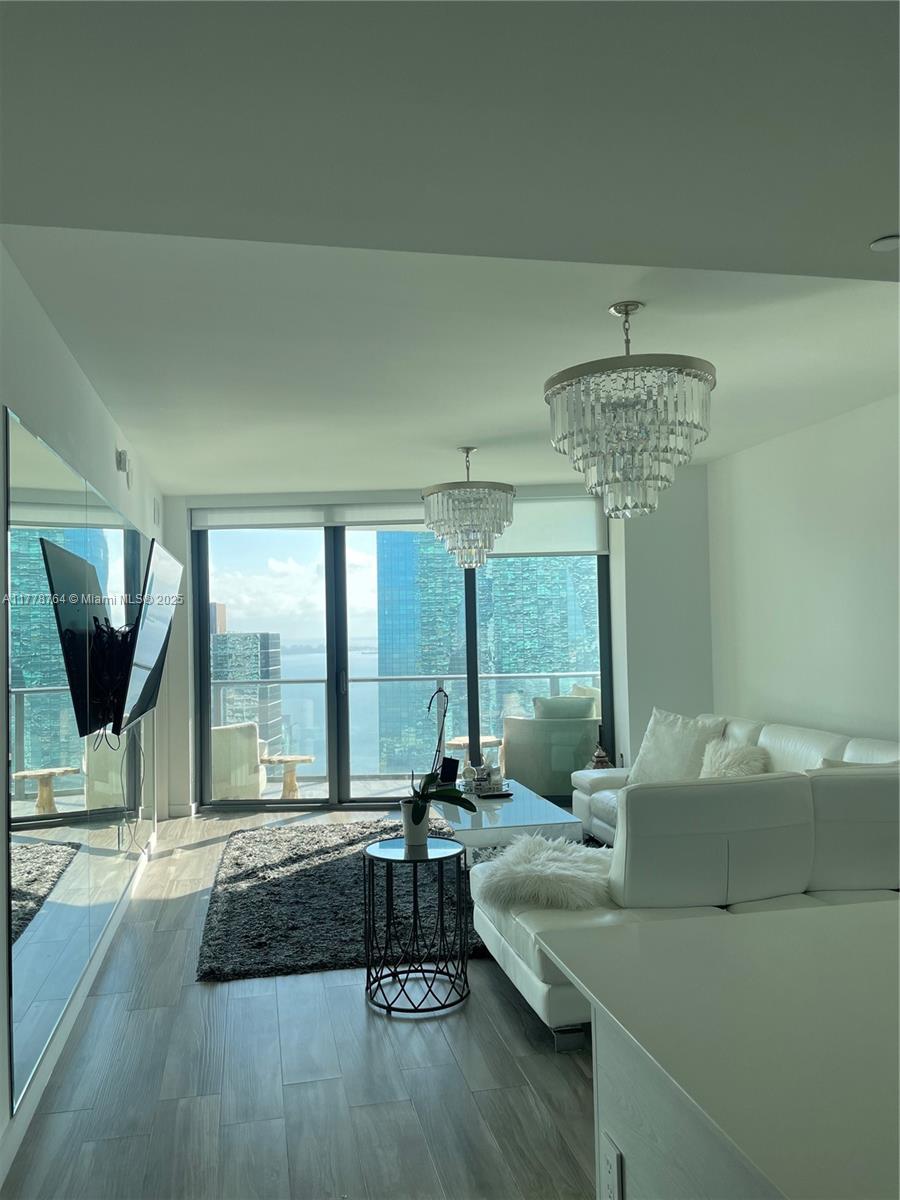 1300 S MIAMI AVENUE CONDO - Residential