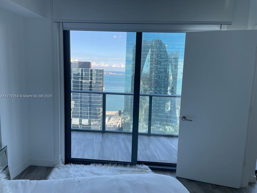 1300 S MIAMI AVENUE CONDO - Residential