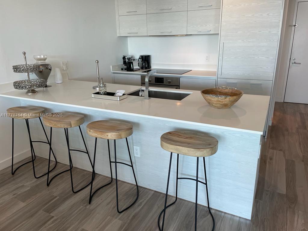 1300 S MIAMI AVENUE CONDO - Residential