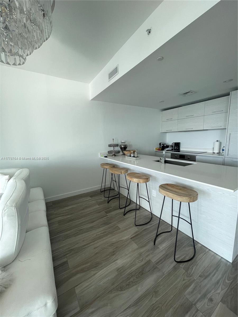 1300 S MIAMI AVENUE CONDO - Residential