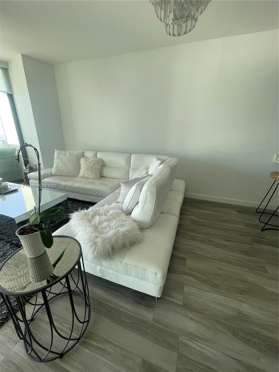 1300 S MIAMI AVENUE CONDO - Residential