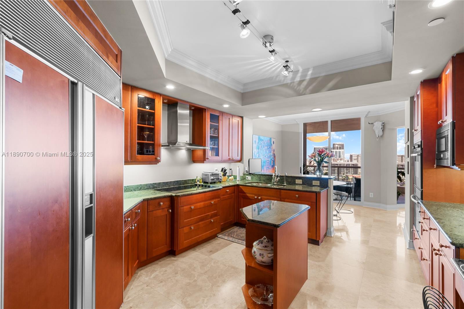 ATLANTIC I AT THE POINT C - Residential