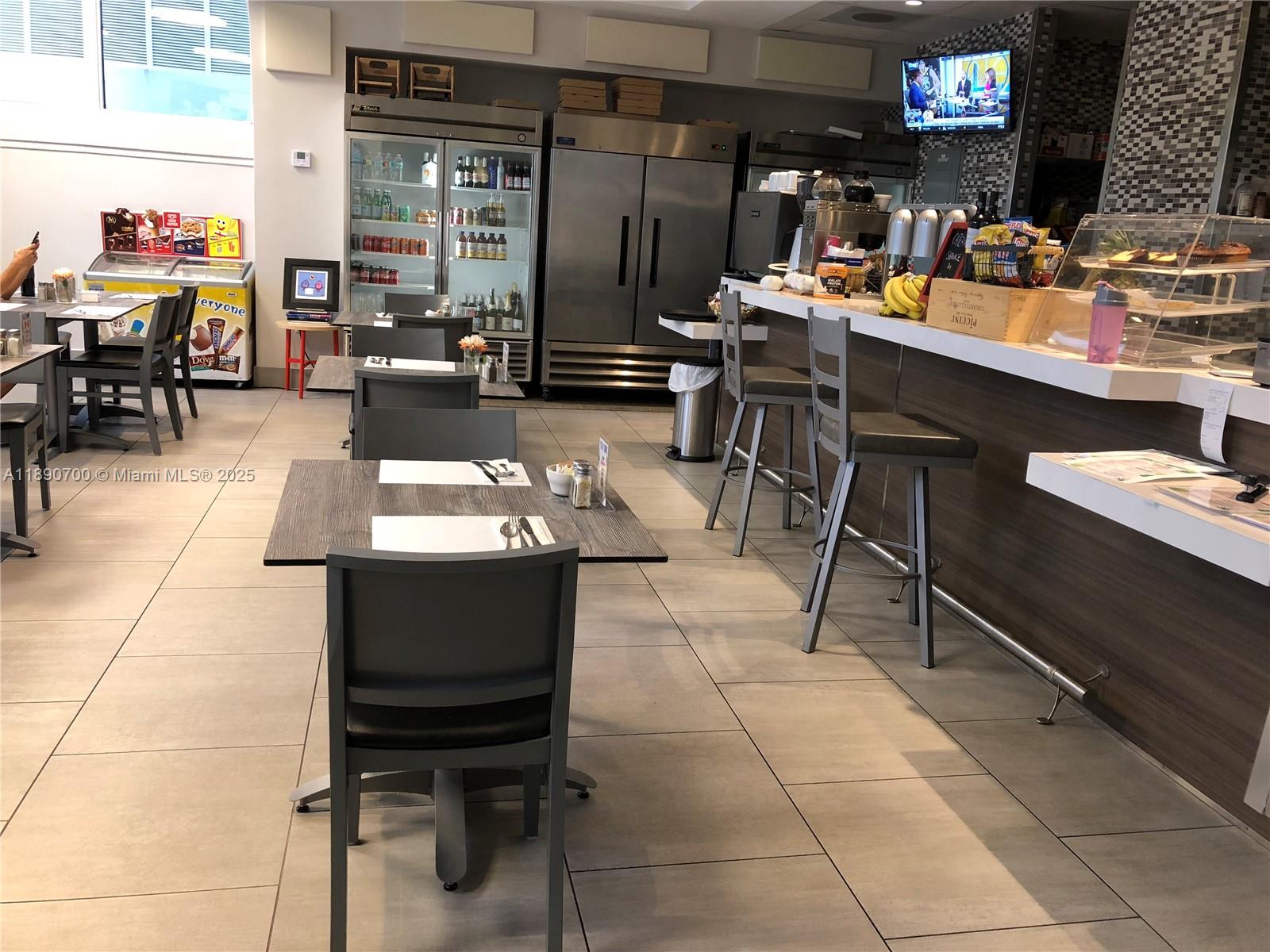 ATLANTIC I AT THE POINT C - Residential