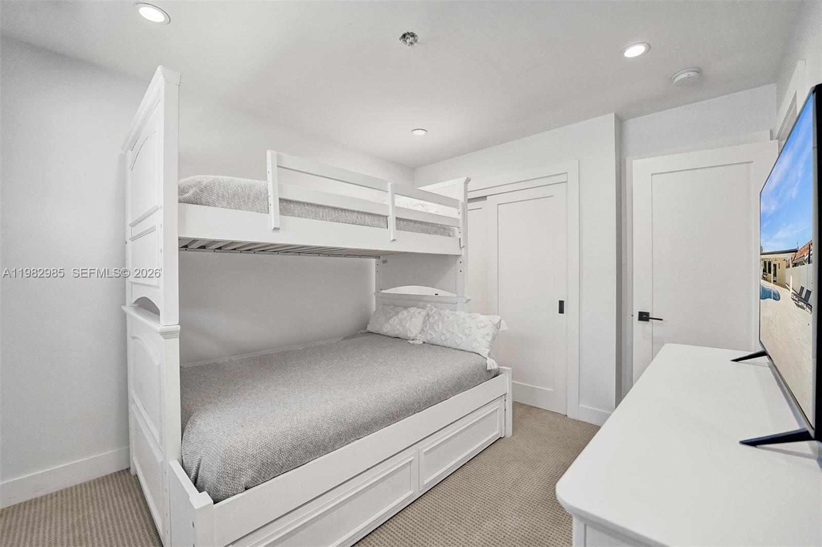 ANDERSONS SUB - Residential Lease