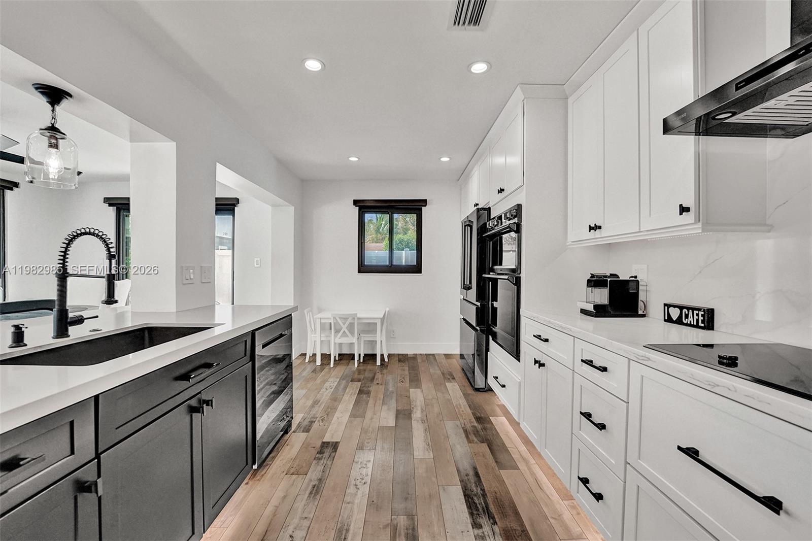 ANDERSONS SUB - Residential Lease