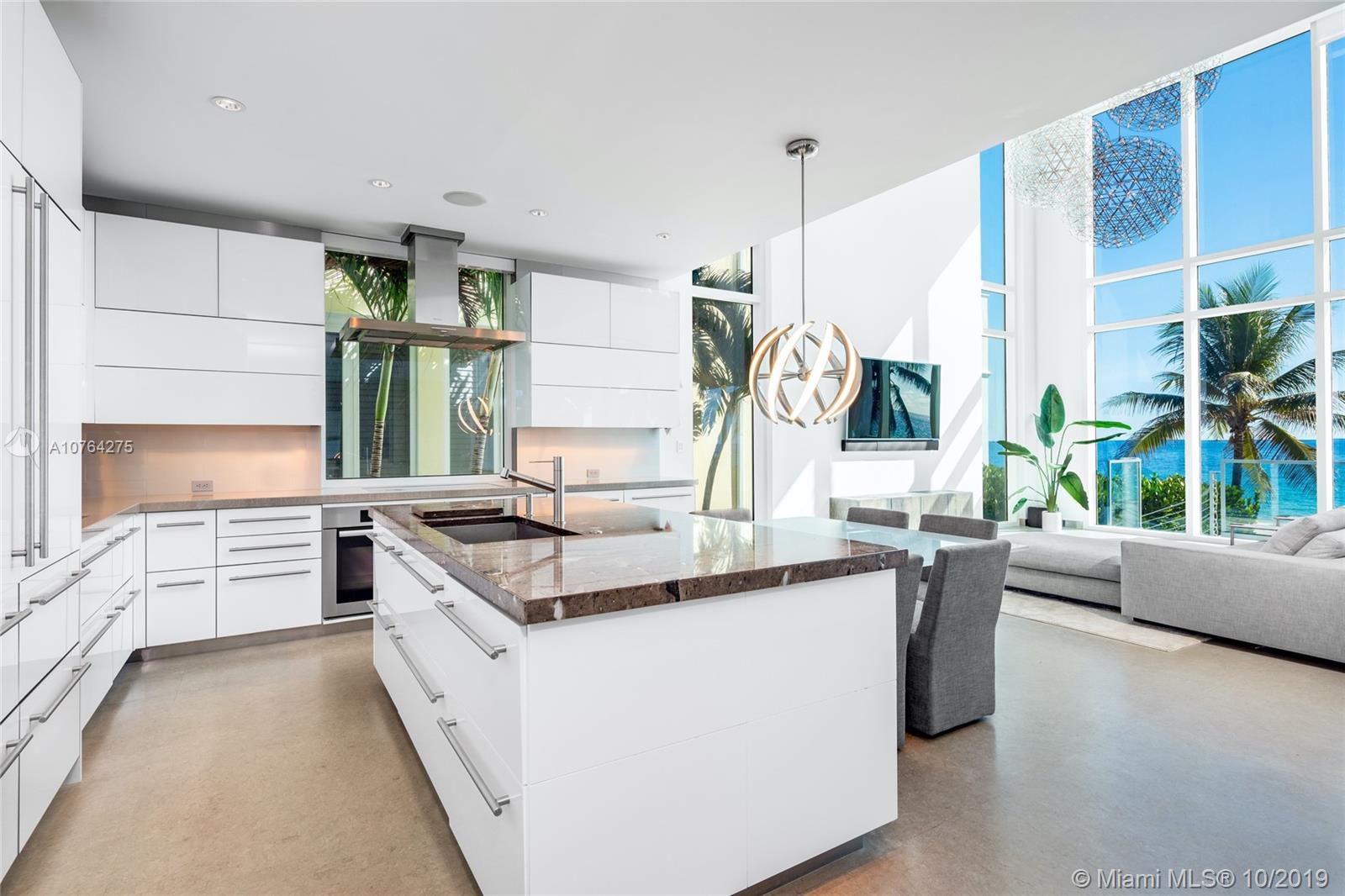 LAUDERDALE BEACH - Residential