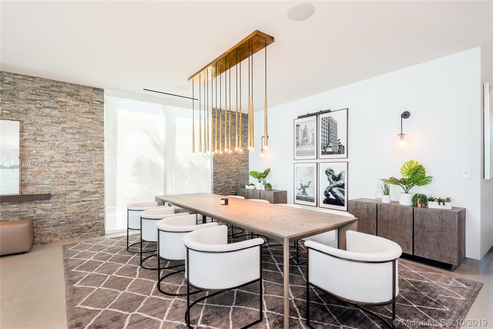 LAUDERDALE BEACH - Residential