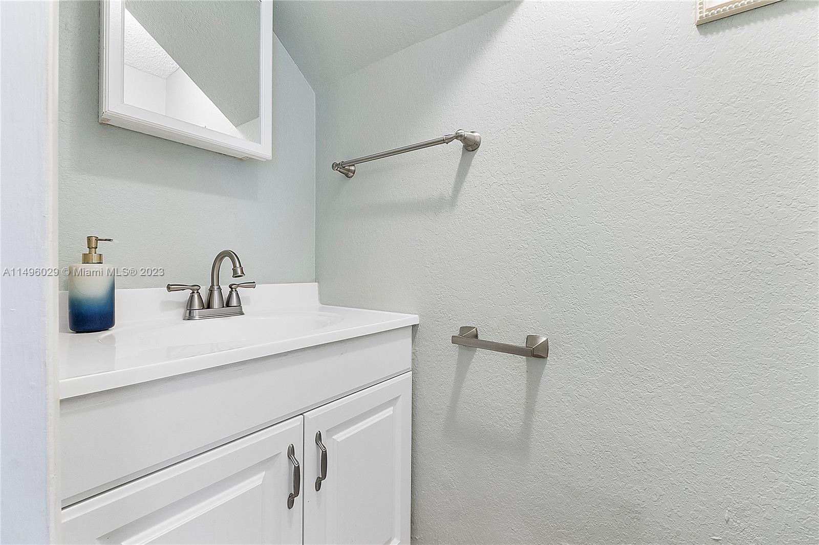 VILLAS AT CORAL SPRINGS - Residential