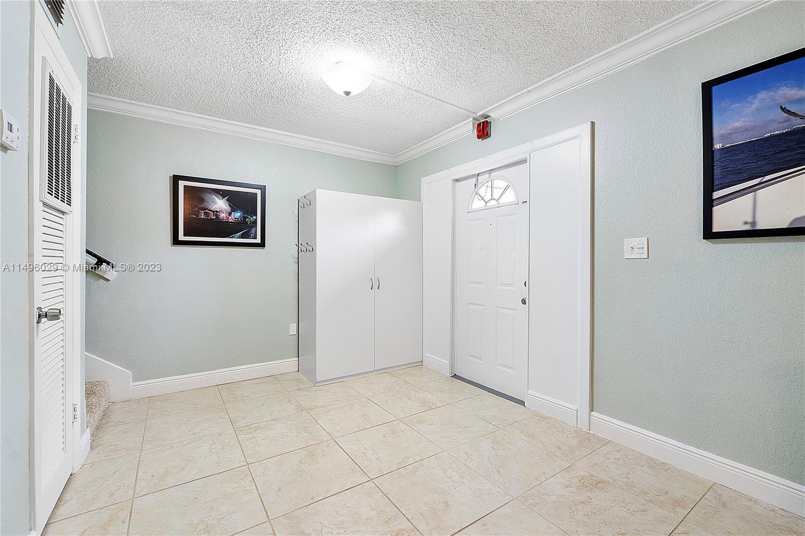 VILLAS AT CORAL SPRINGS - Residential