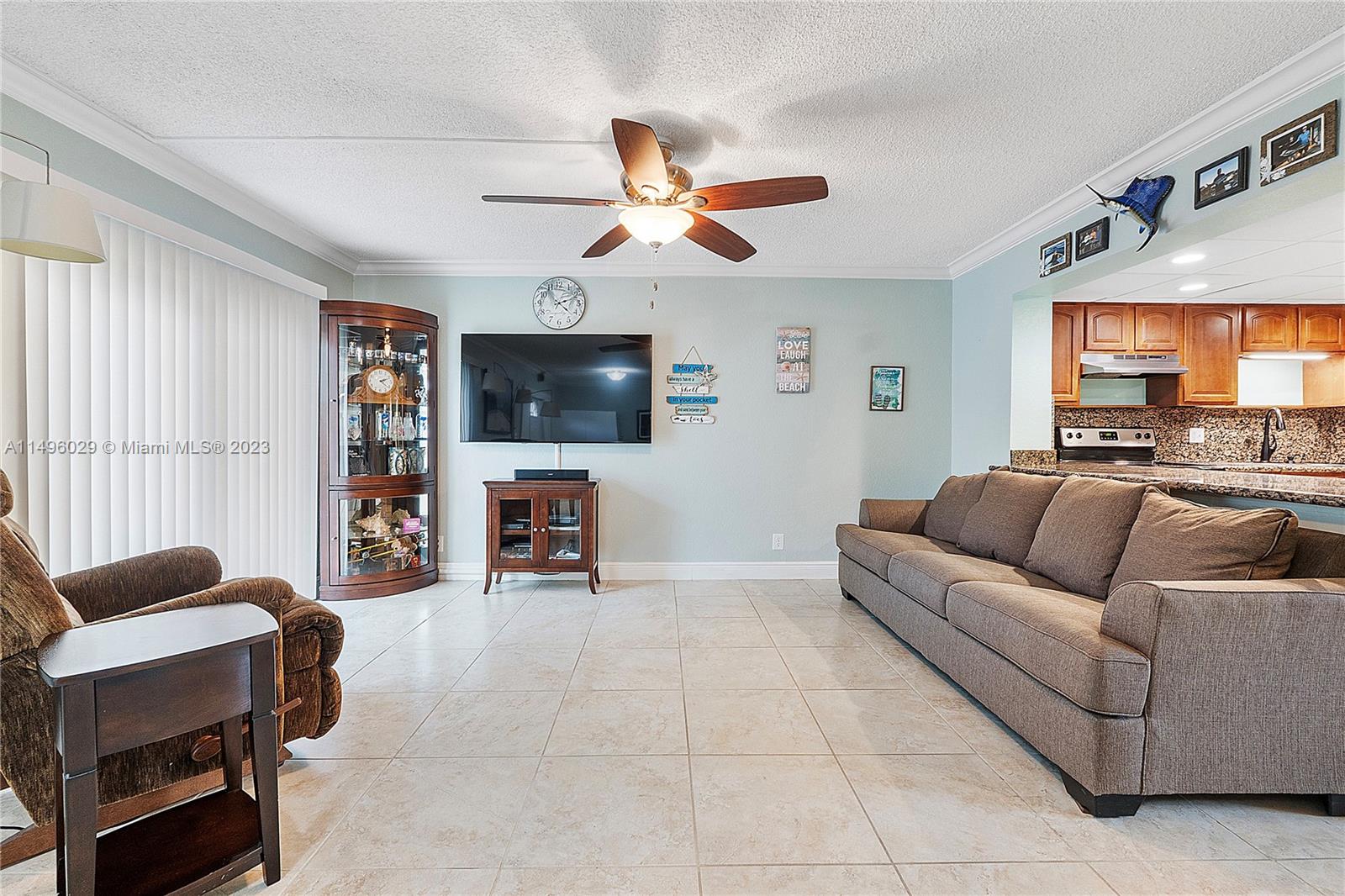 VILLAS AT CORAL SPRINGS - Residential