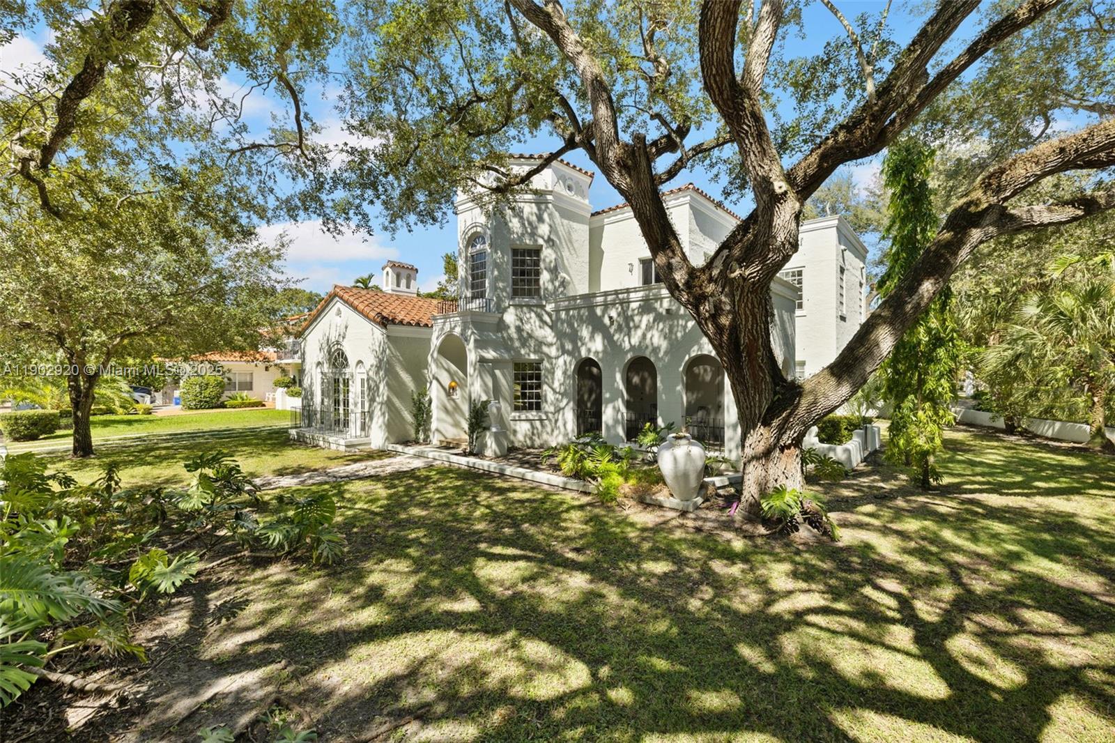 CORAL GABLES SEC B - Residential