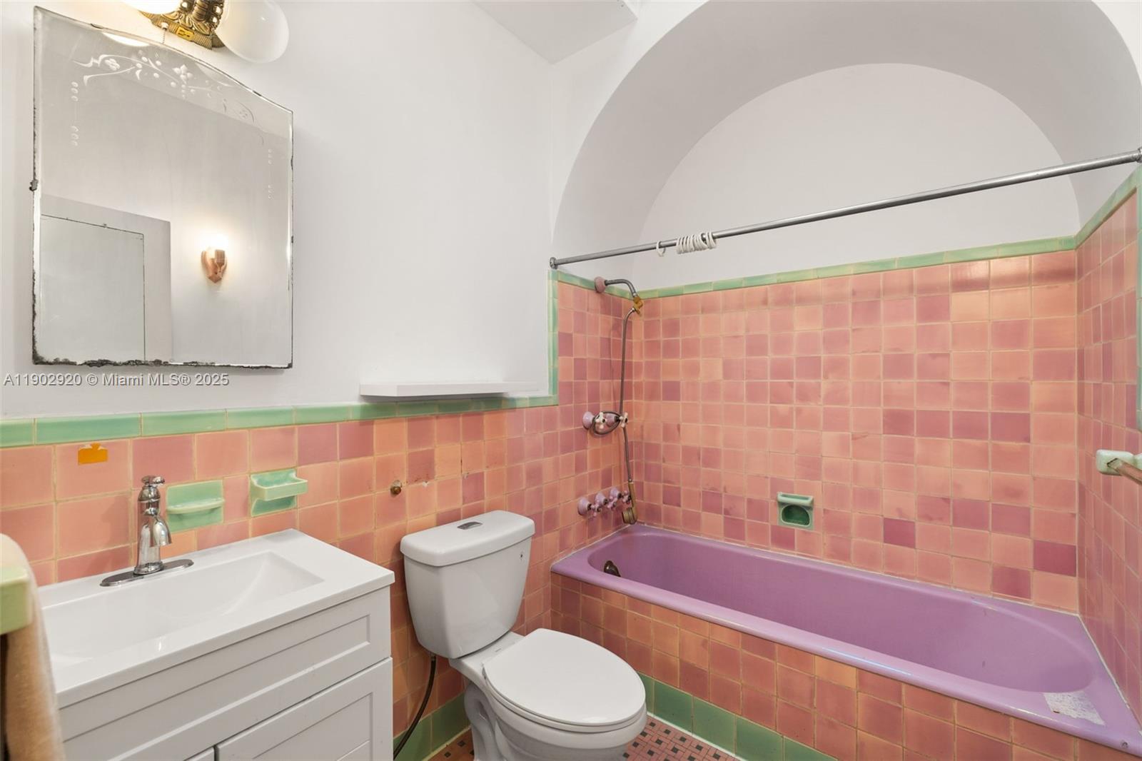 CORAL GABLES SEC B - Residential