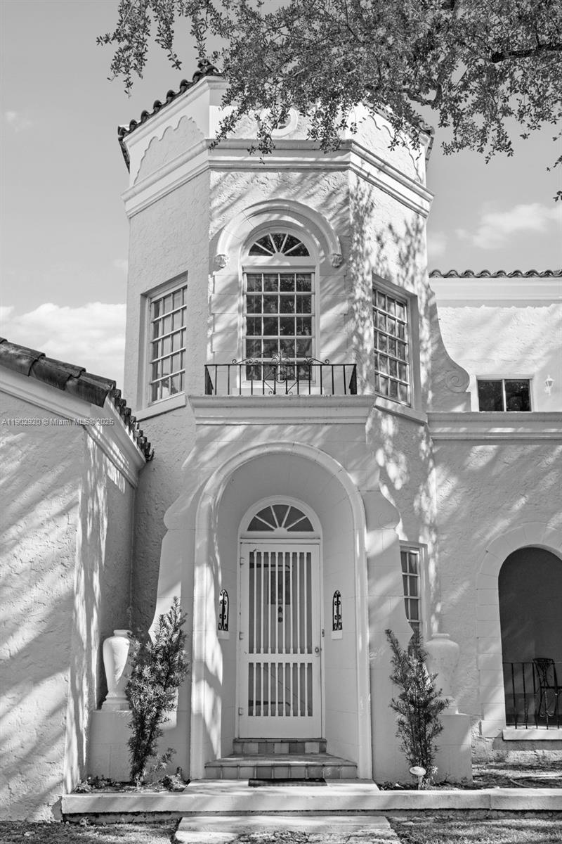 CORAL GABLES SEC B - Residential