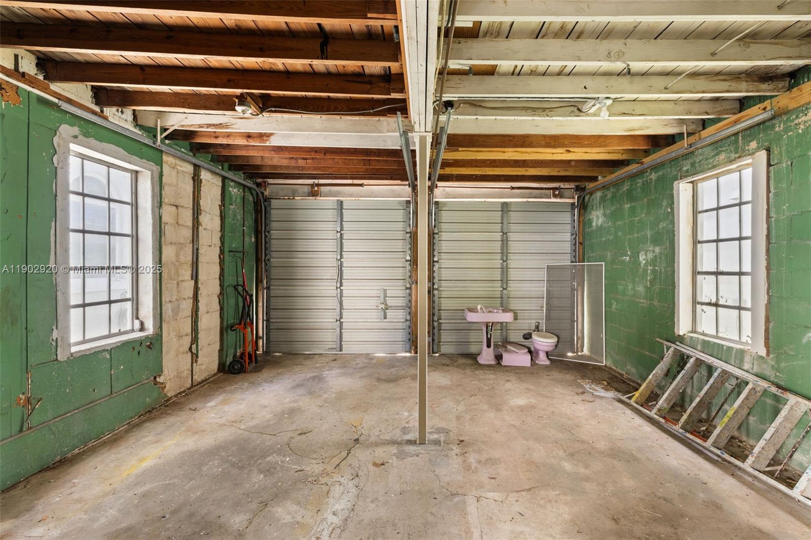 CORAL GABLES SEC B - Residential