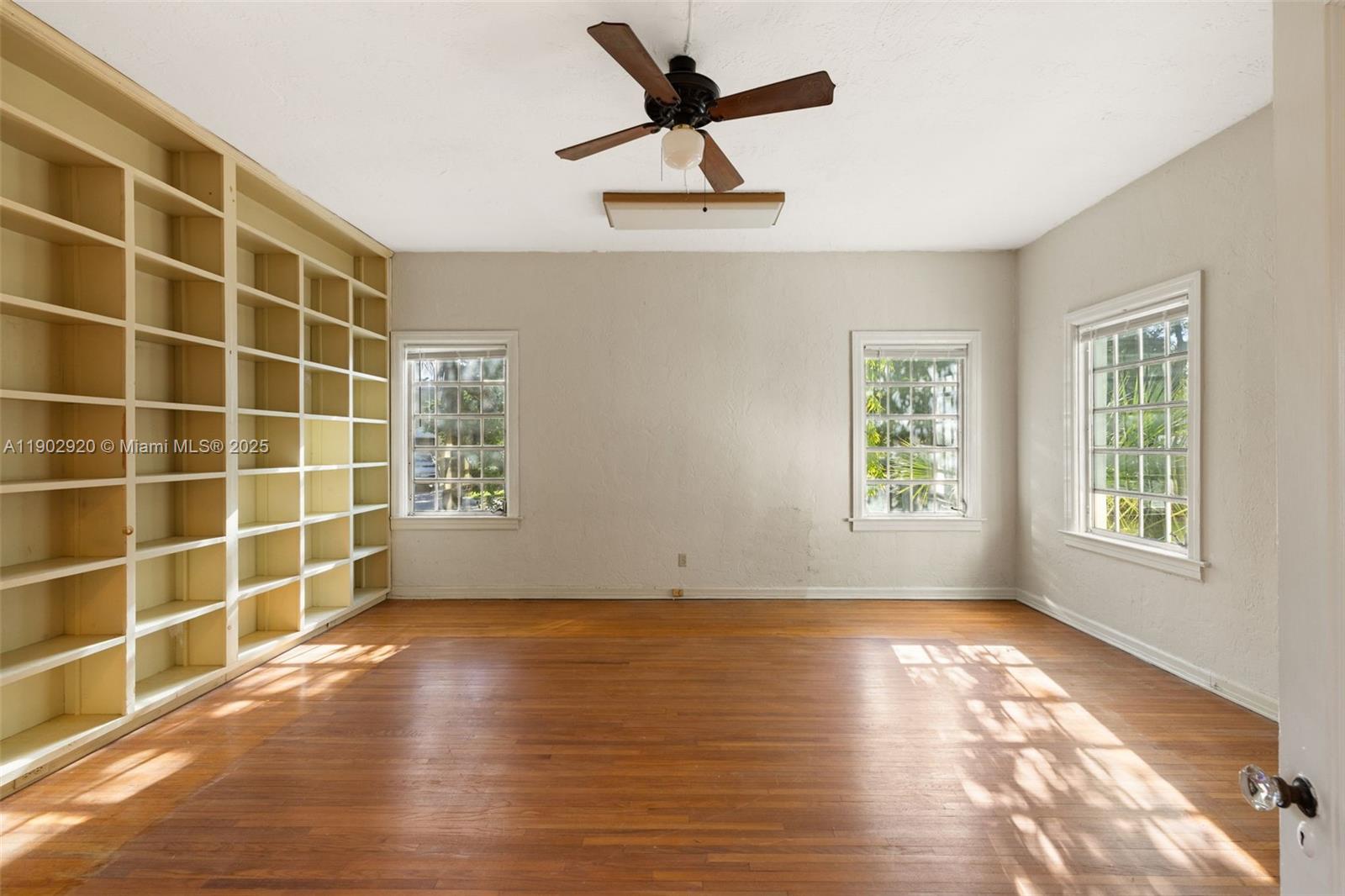 CORAL GABLES SEC B - Residential