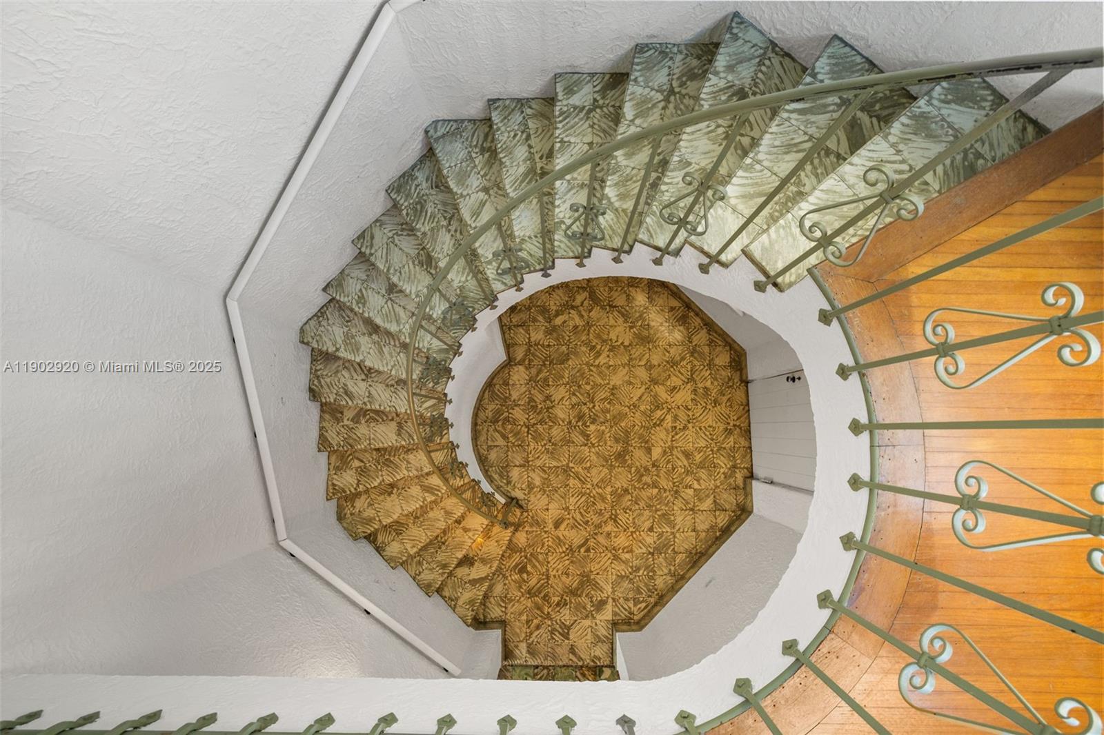 CORAL GABLES SEC B - Residential