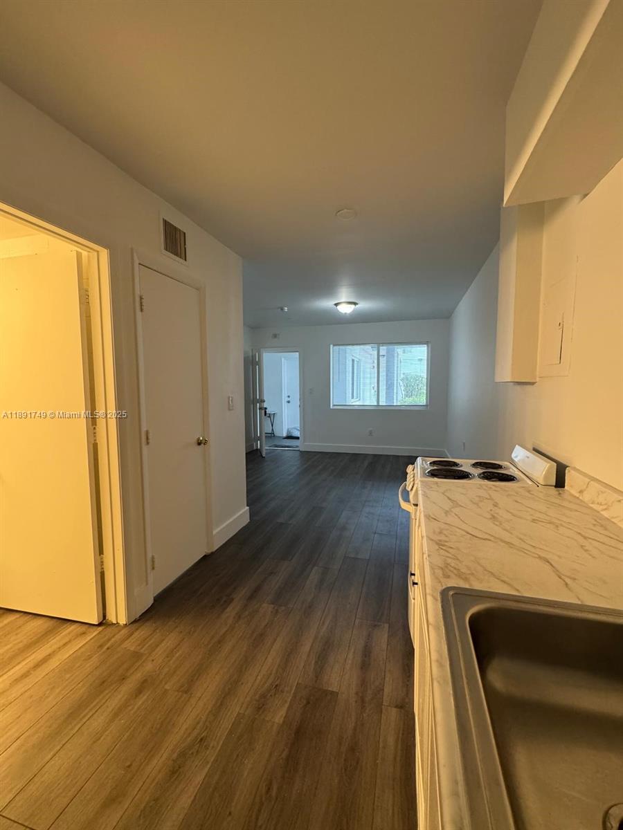 FARMINGTON SUB - Residential Lease