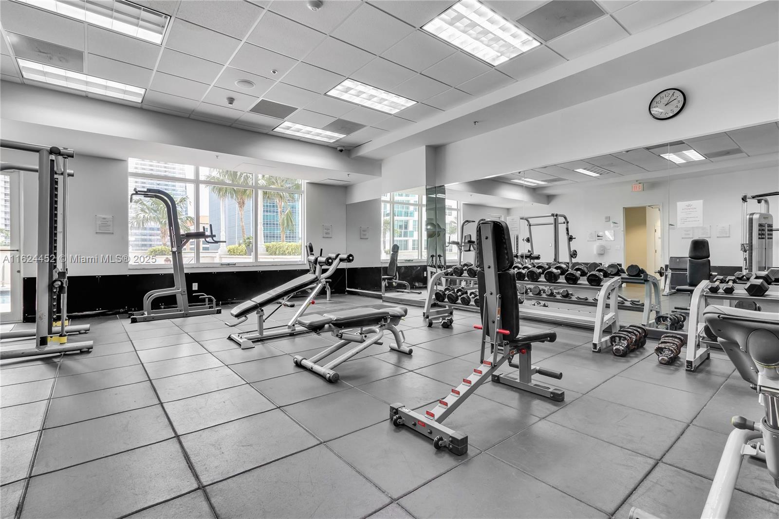 THE CLUB AT BRICKELL BAY - Residential
