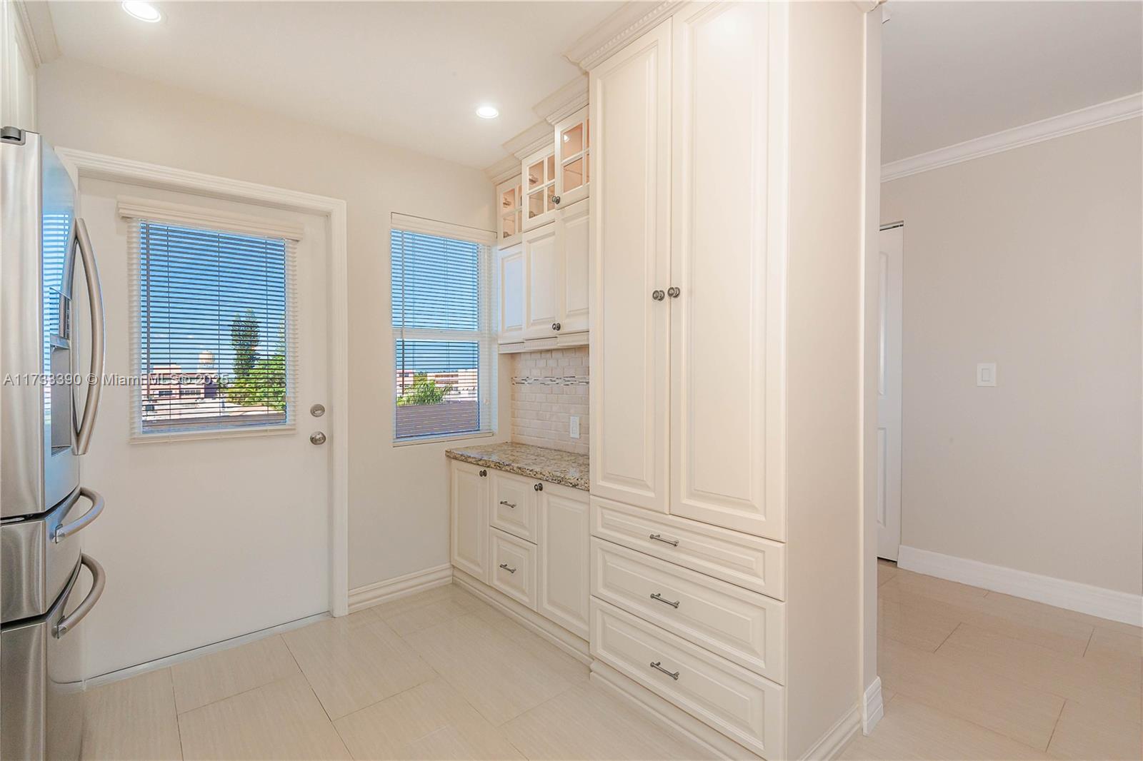 FAIRWAY SOUTH CO-OP - Residential
