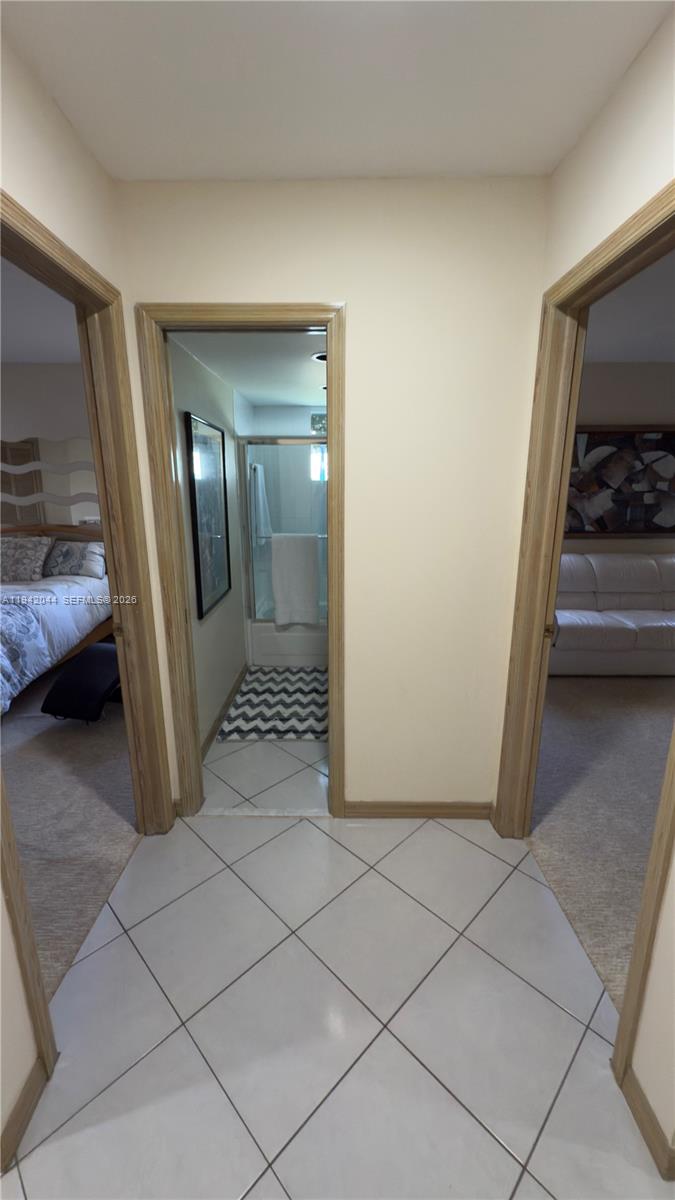 BANYAN WOODS - Residential