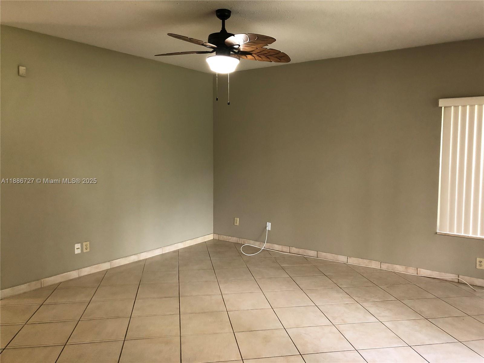 LAS VERDES CONDO - Residential Lease