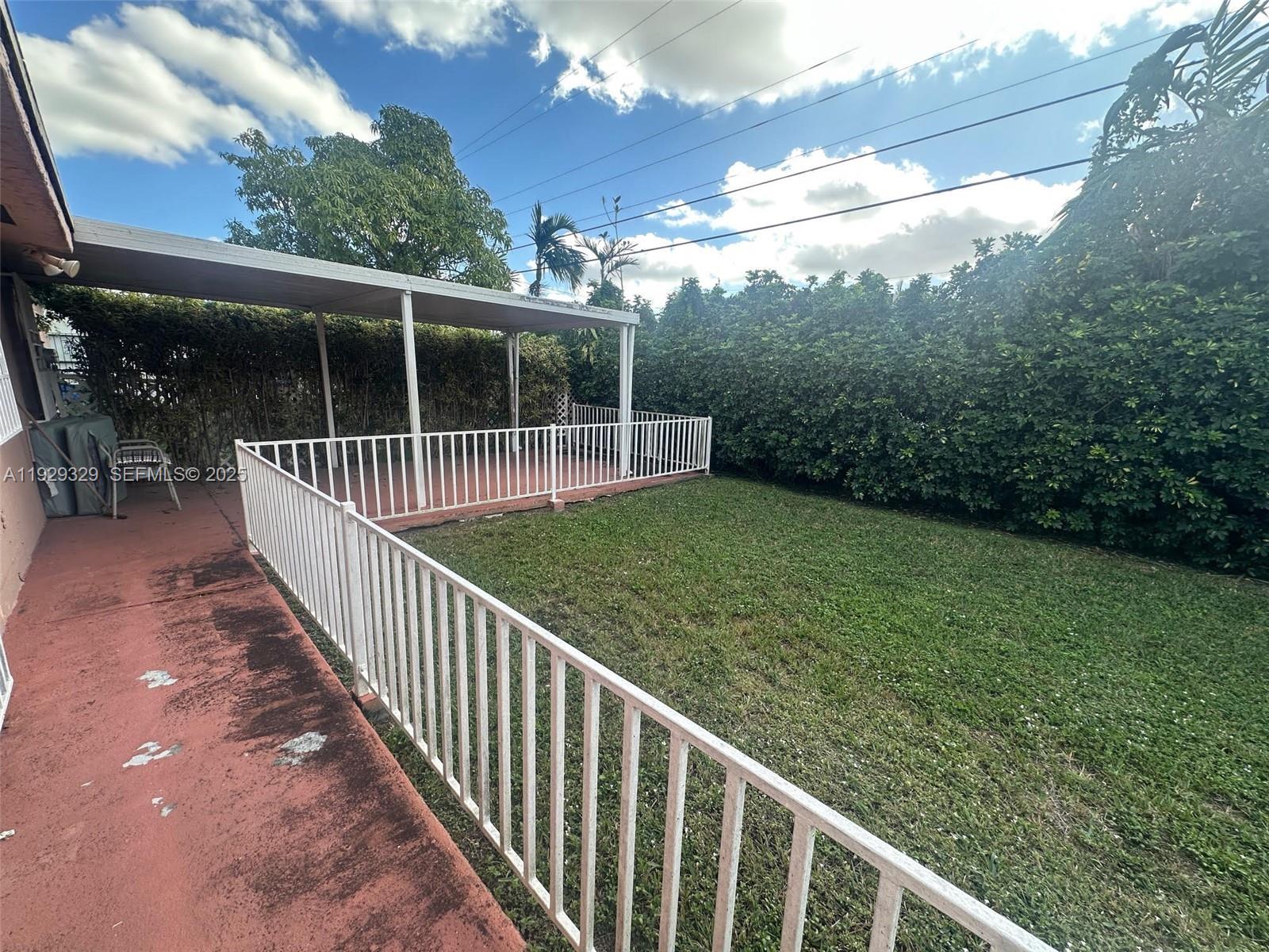 GOLF VILLAS CONDO #102 - Residential