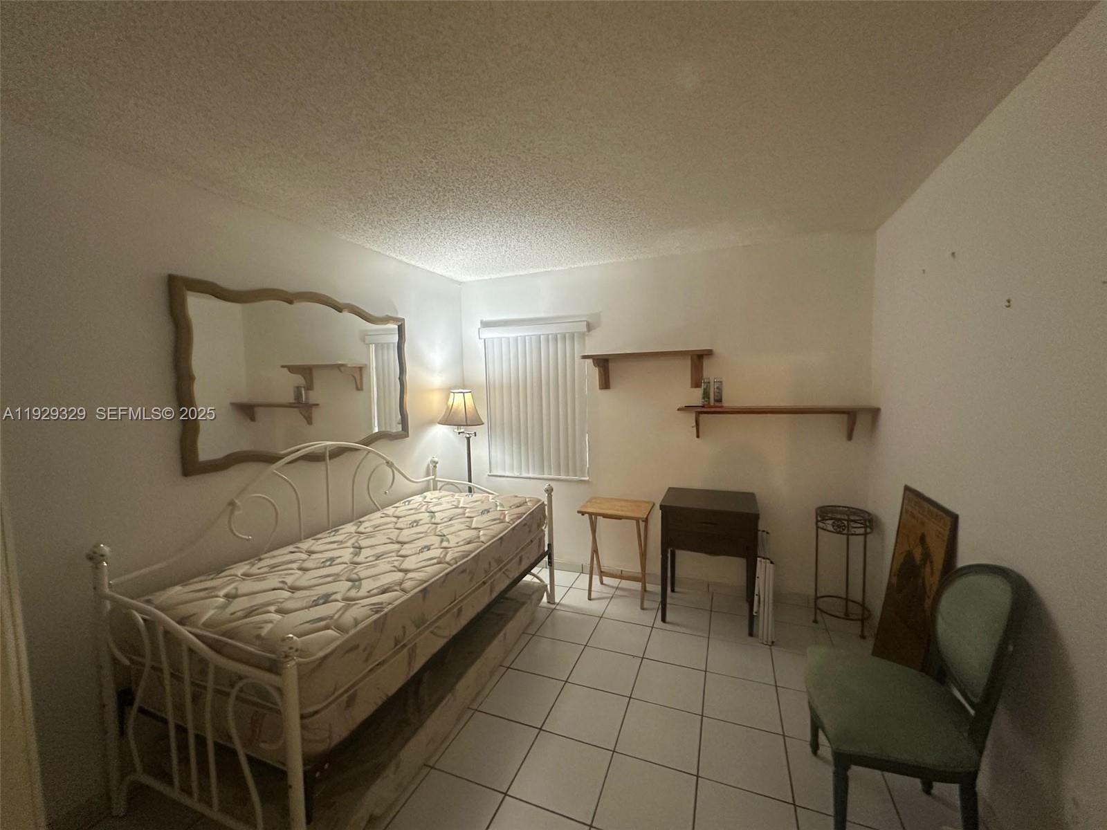 GOLF VILLAS CONDO #102 - Residential