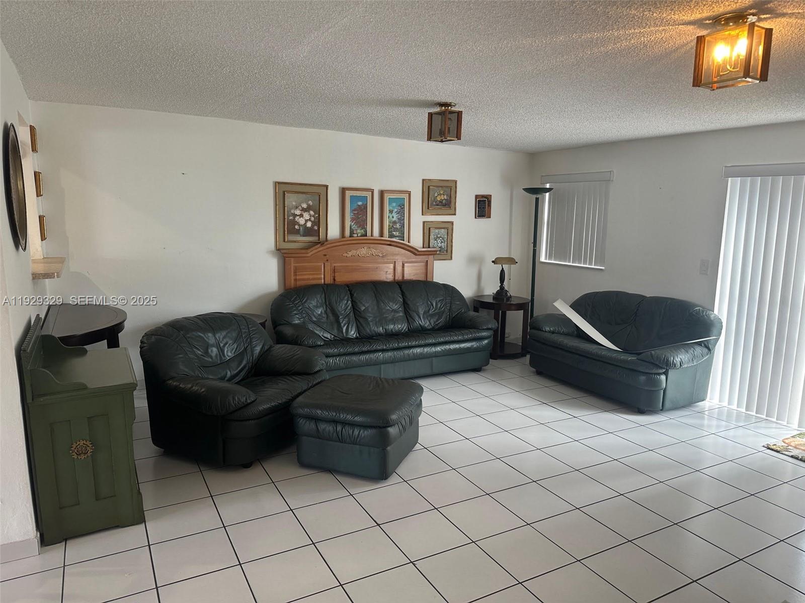 GOLF VILLAS CONDO #102 - Residential