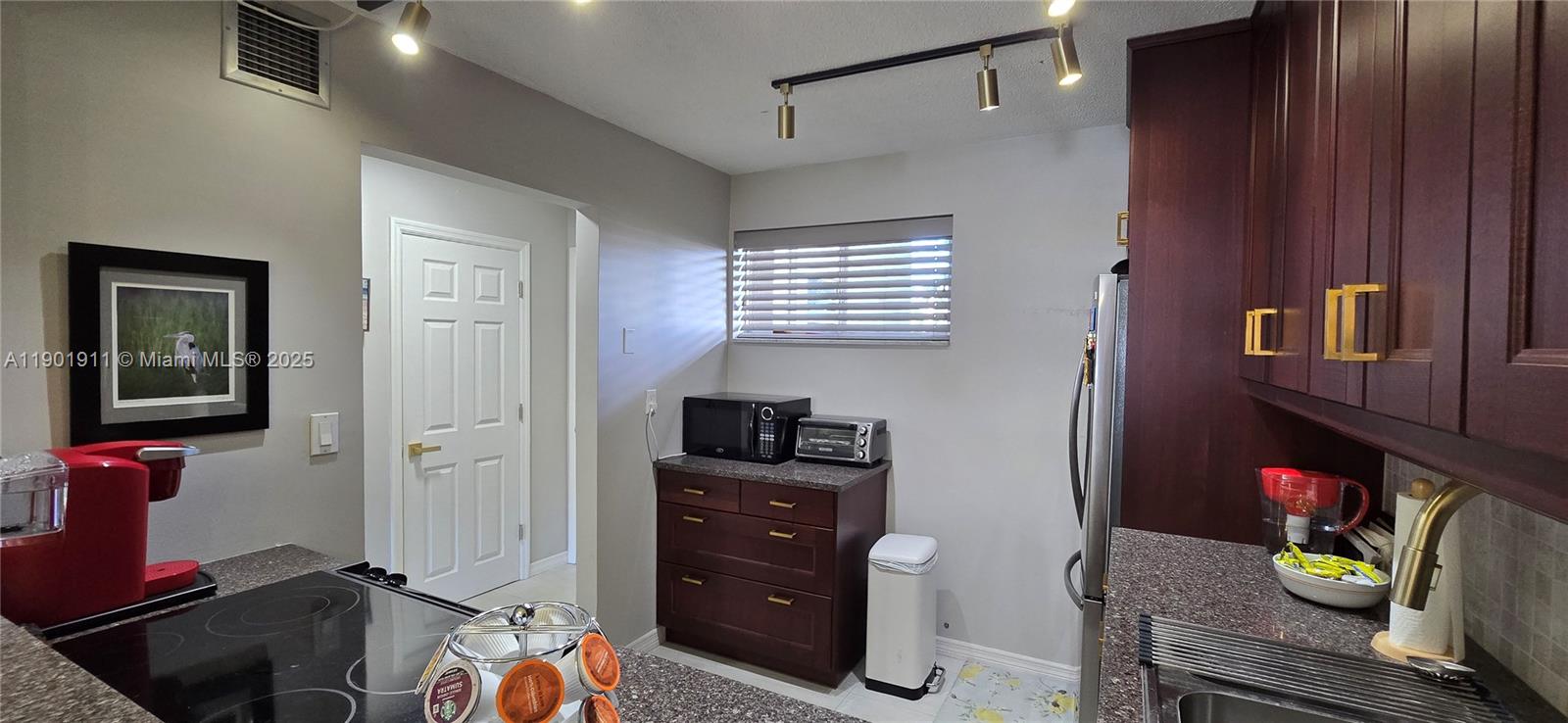 LAKE CLARKE GARDENS CONDO - Residential