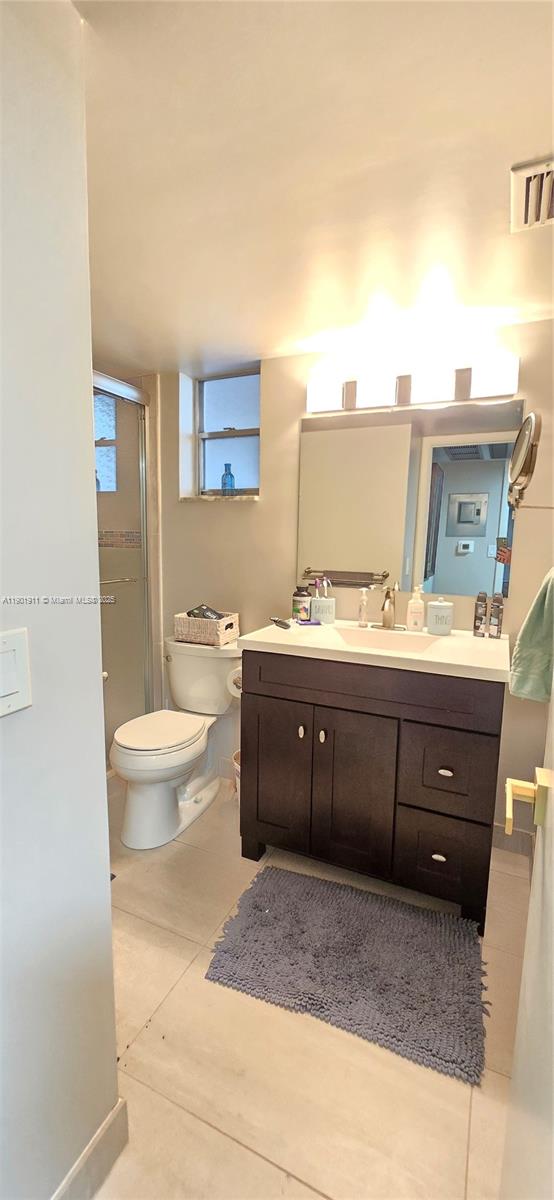 LAKE CLARKE GARDENS CONDO - Residential