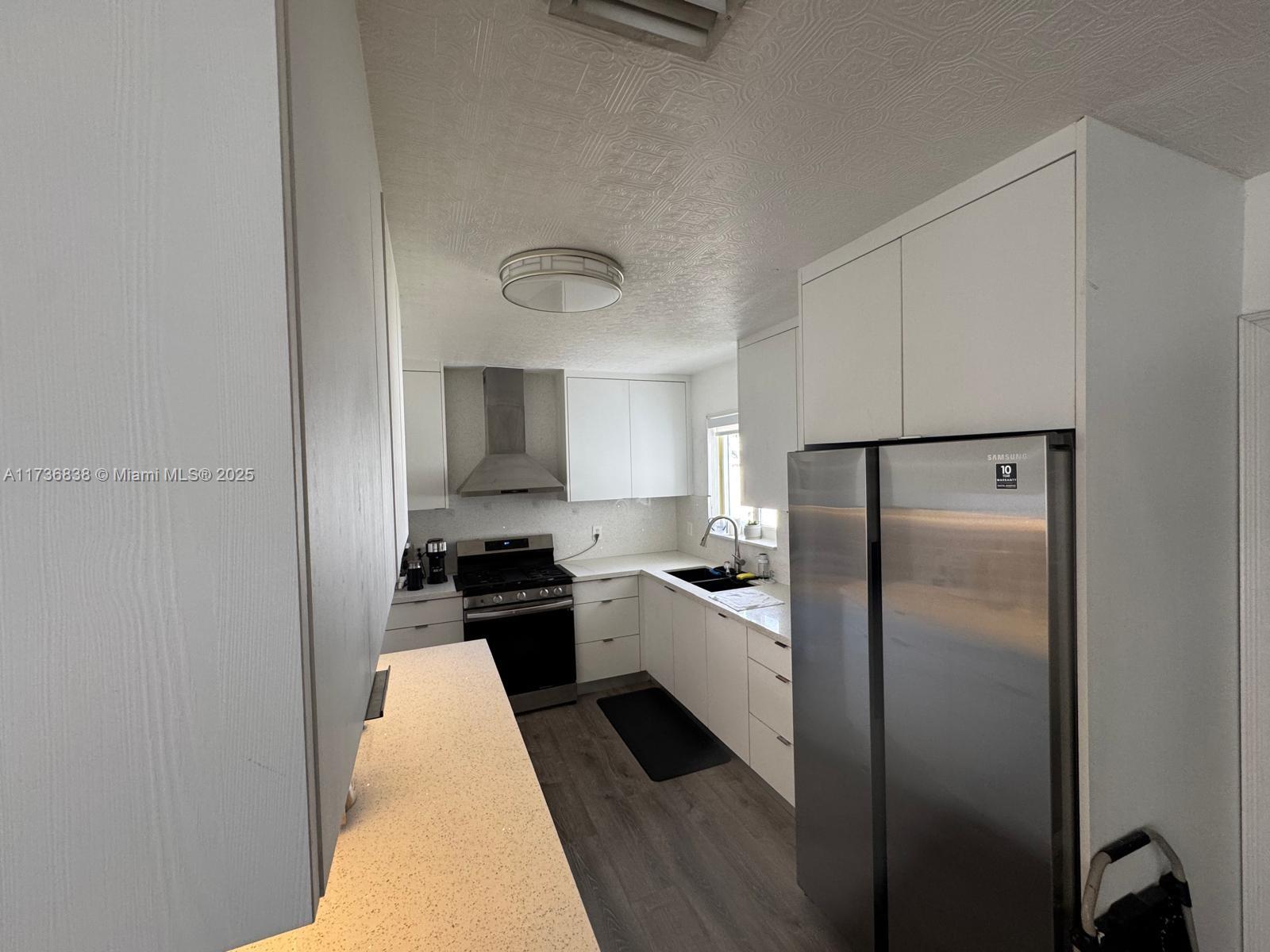 SUNSWEPT ISLE - Residential