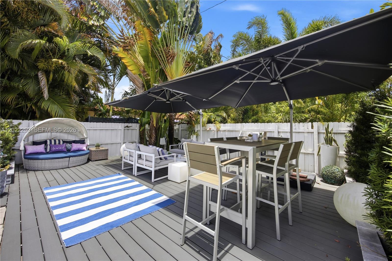 SUNSET MANORS AMEN PLAT - Residential