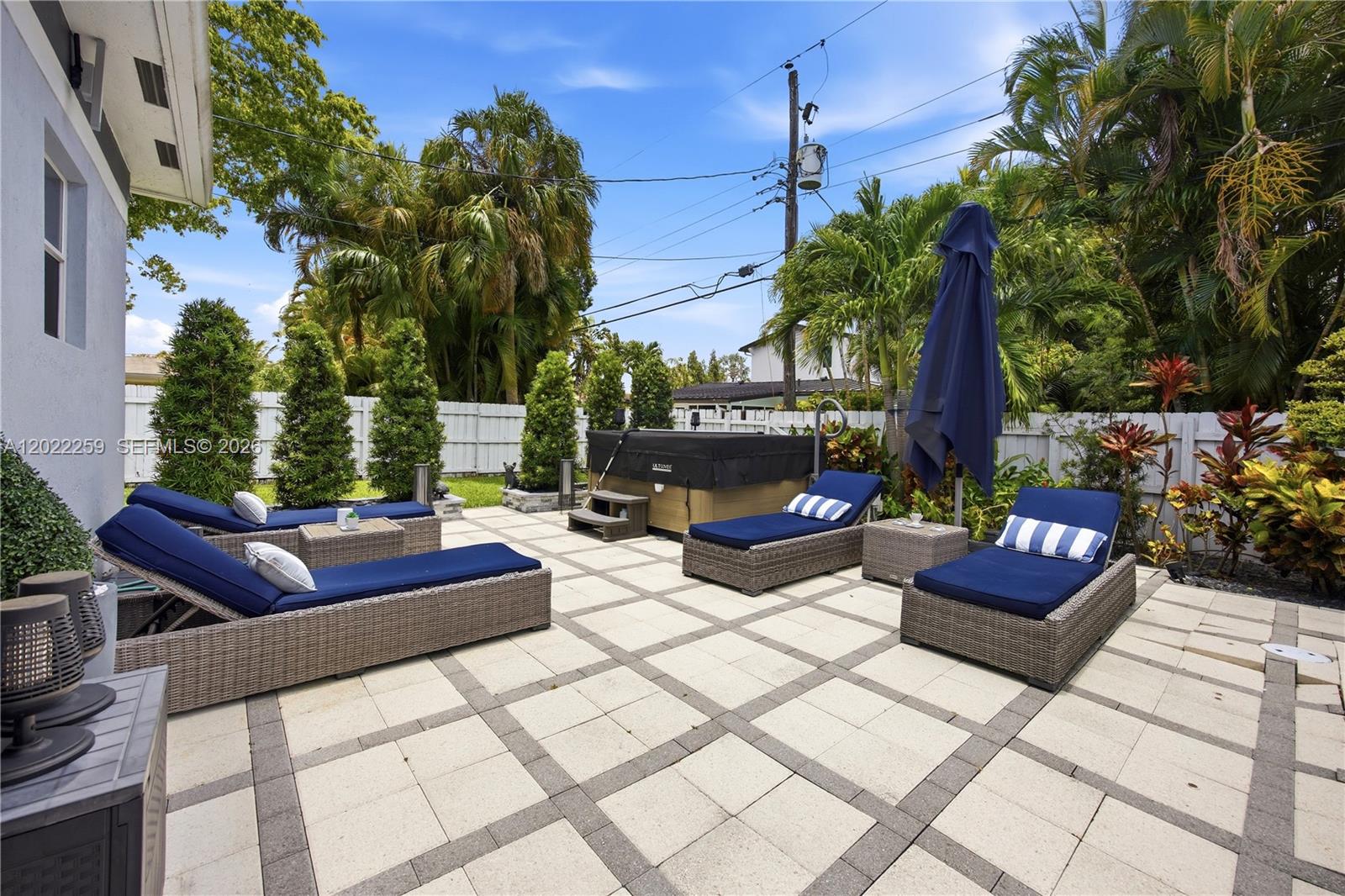 SUNSET MANORS AMEN PLAT - Residential