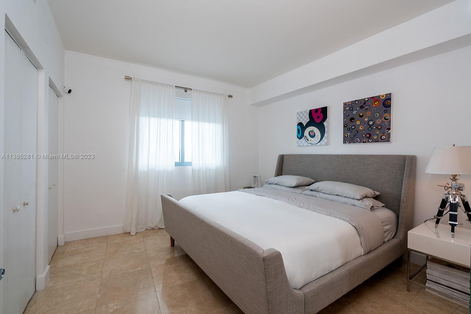 BLUE CONDO - Residential Lease