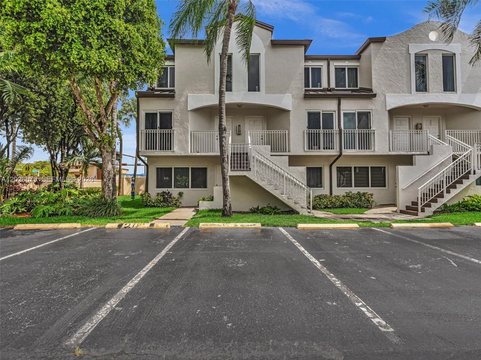 CORAL POINTE TOWNHOMES CO - Residential
