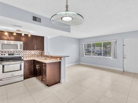 Tiny photo for 8695 NW 6th Ln #2-111, Miami, FL 33126 (MLS # A12026679)
