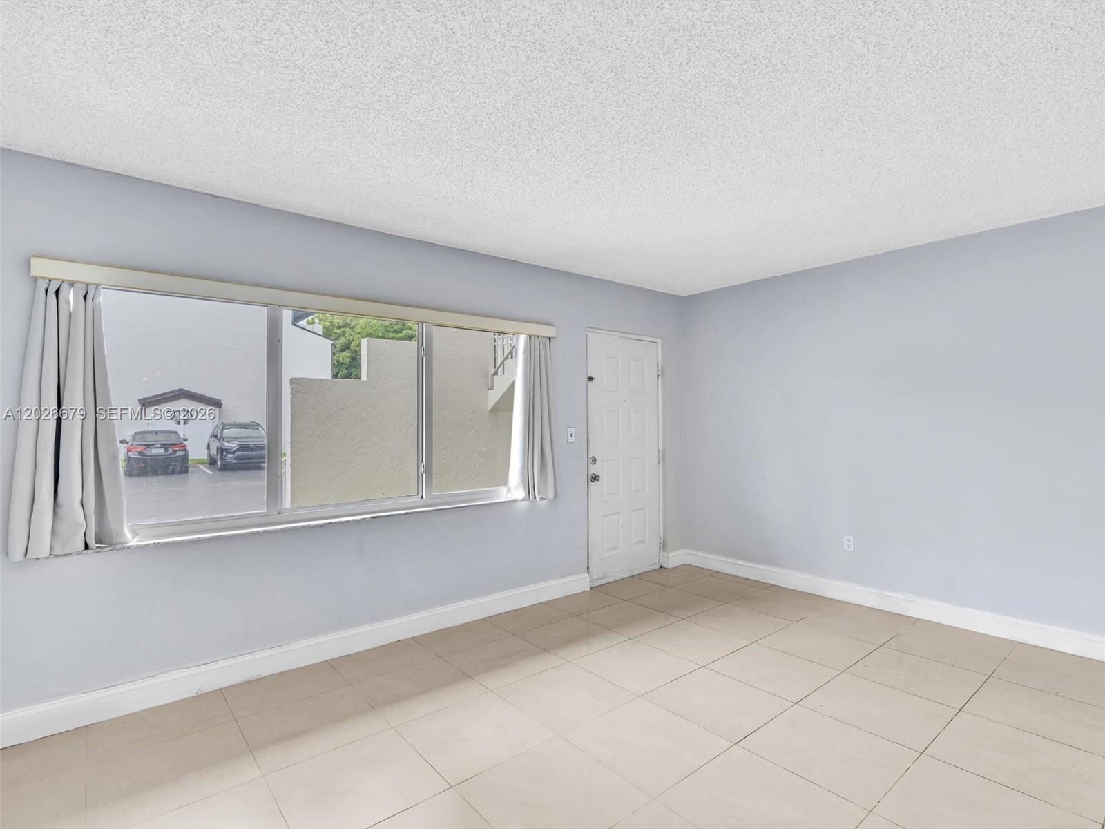 CORAL POINTE TOWNHOMES CO - Residential