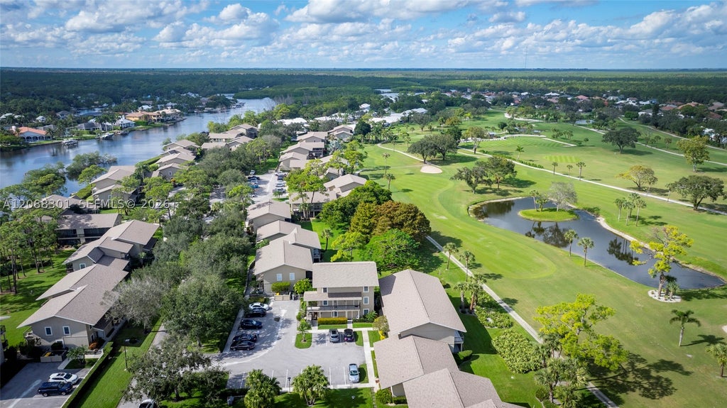 Photo of 9219 SE Riverfront Ter #G, Jupiter, FL 33469 (MLS # A12088301)
