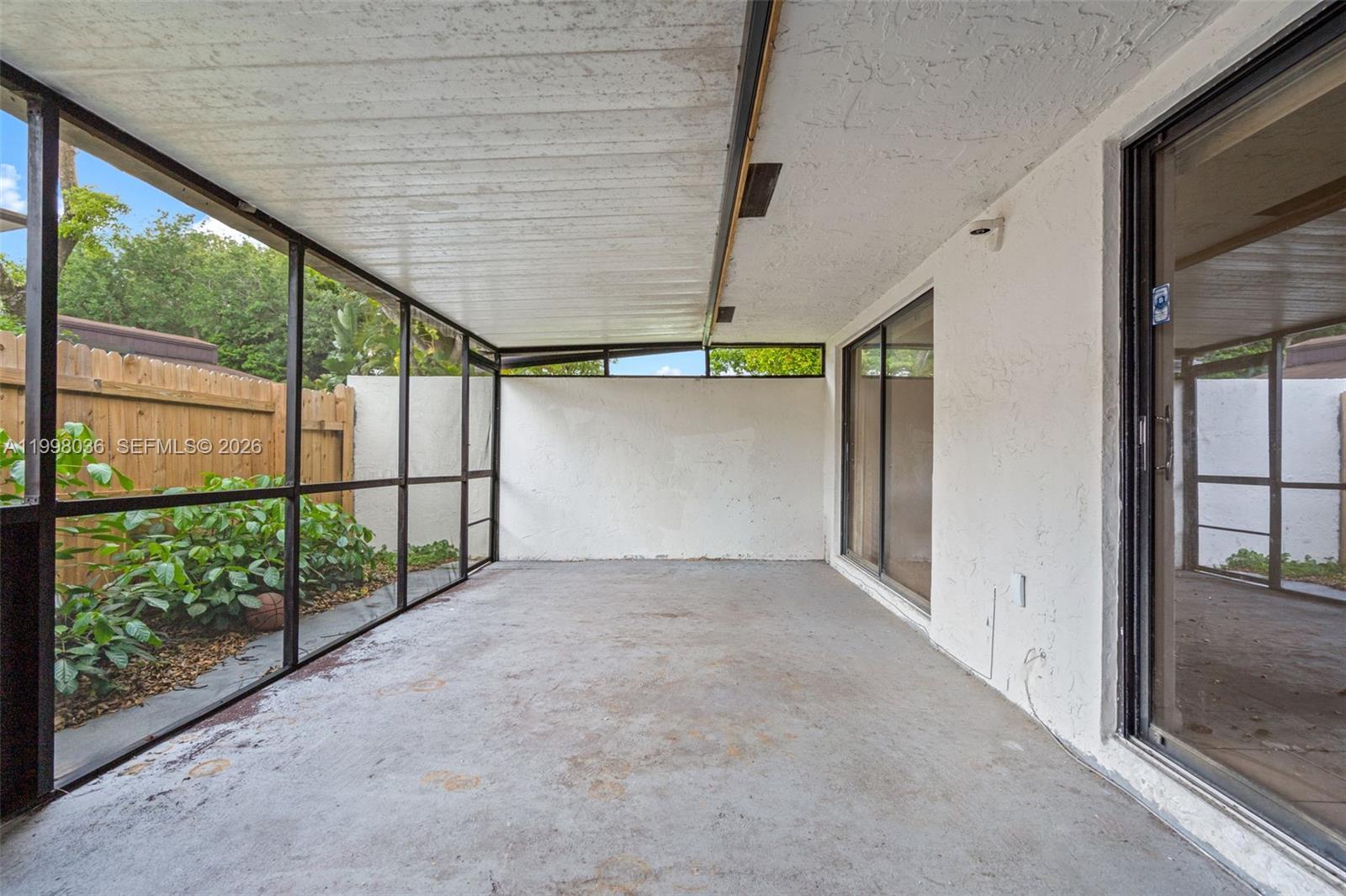 WOODSCAPE TOWNHOMES - Residential Lease