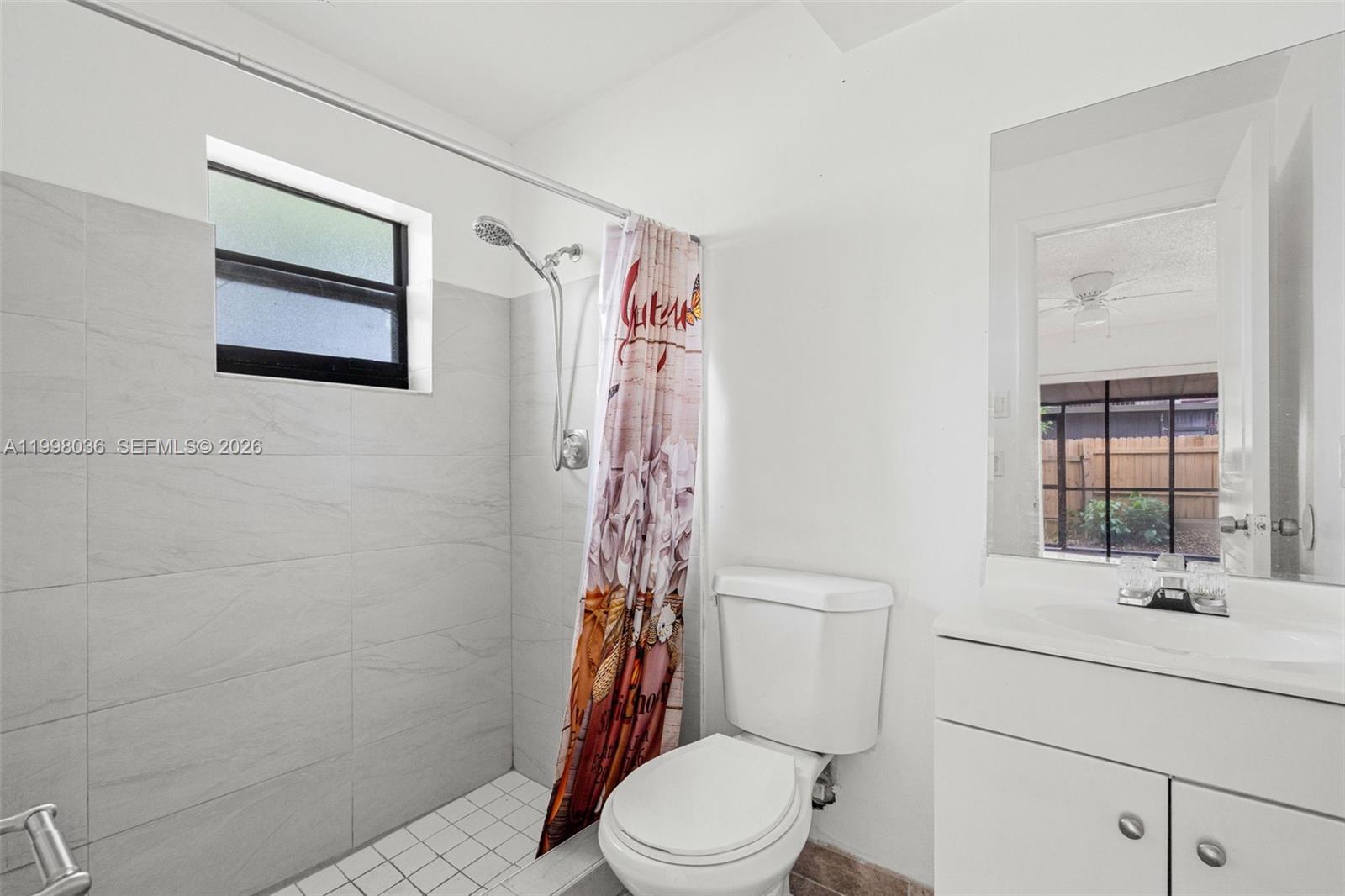 WOODSCAPE TOWNHOMES - Residential Lease